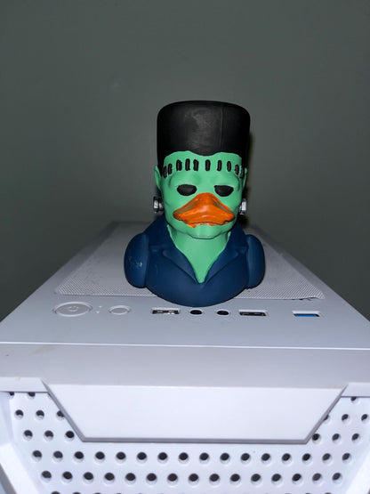 Hand-Painted Frankenstein 3D Printed Rubber Duck - Adorable Halloween Collectible and Jeep Decor